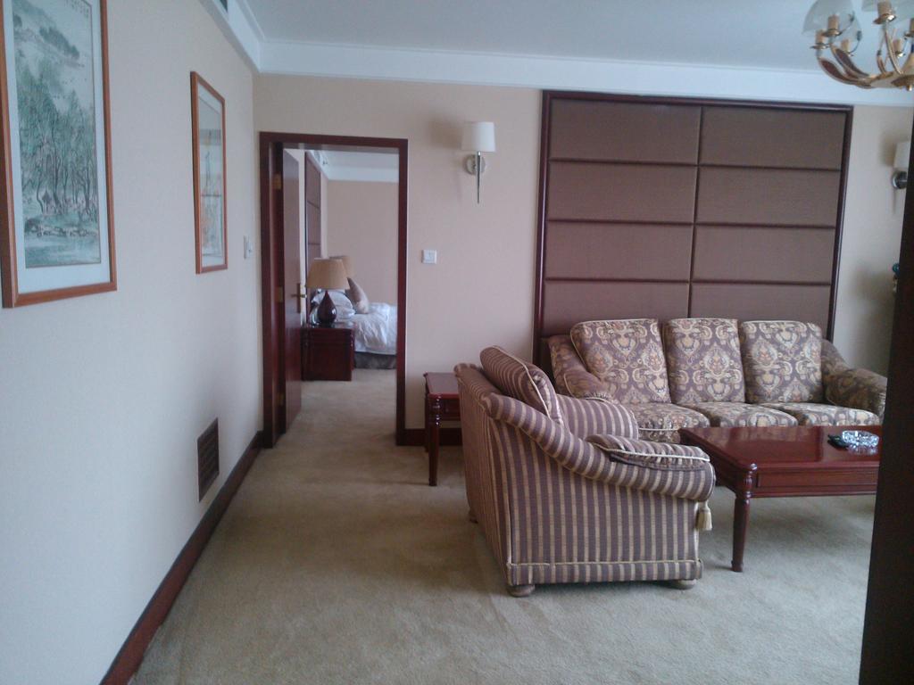 New Century Hotel Xiaoshan Hangzhou Exterior photo